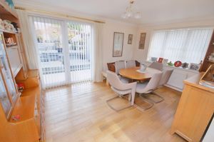 Dining room- click for photo gallery